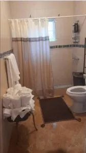 Orange Hill Manor - Silver Sands