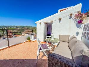Two bed house with roof terrace in the beautiful village of Frigiliana