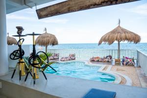 Pili Pili Paradise Beach