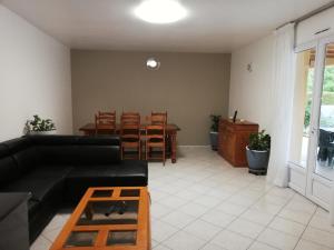 Maisons de vacances Maison avec piscine privee a Siorac en Perigord : photos des chambres