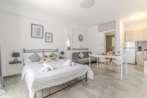 Spacious Flat For Friends & Couples With Balcony - Thérissos