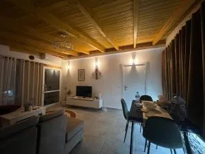 Canyon's house - Çorovodë