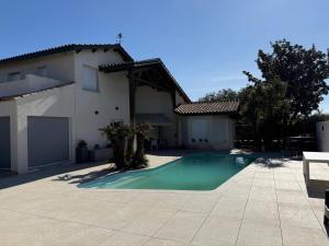 Villas VILLA piscine au GOLF : photos des chambres