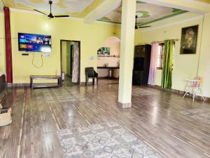 Tulsi Ganga Homestay