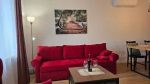 Apartamenty Rynek 3 Czerwony - Stara Rzeka