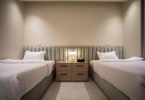 Luxury One-Bedroom Apt AlRimal-3