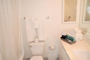 214 Fully Furnished 1BR Suite-Outdoor Pool