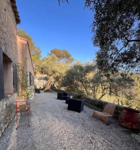 Aix-en-Provence, Maison provençale plein cœur de la forêt avec vue unique et Clim