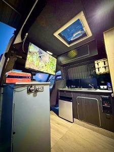 Tirana Leoventure Campervan