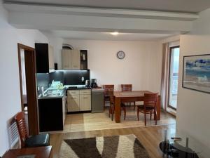 Panoramic Sea View Apartment