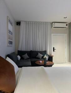 استديو مودرن بسرير ماستر a16