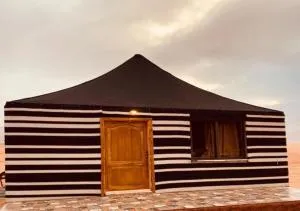 Room in Guest room - Economy room with double or twin beds - Disah