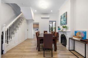 City Oasis Double Houses 6BR5BA ICC by Palm&Vine