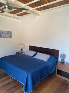 Stylish apt in stunning bldg