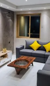 Super Apartement Totalement neuf a coté de Marjane avec la climatisation et WIFI - Beni Ouriarhel