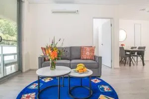 Lovely 1 bed apartment at Turrumurra with parking - Pymble