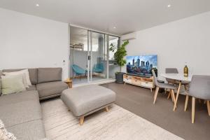Stylish Urban Oasis In Heart Of St Kilda