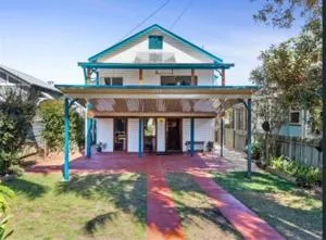 Woody's Bach - Brighton