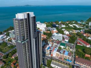 New! The Panora Pattaya 1BR King Seaview Penthouse