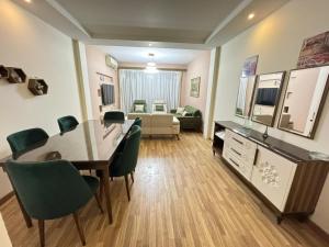 شقة فندقية في الشيخ زايد