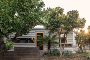 Suite Shed, Unique accessible private guest suite in Launceston