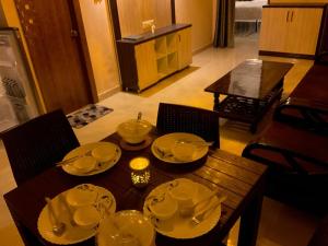 Comfortable Family Room in Varanasi