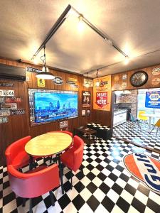 無料駐車場有り 新大阪駅まで1駅1分 Guest House 橘 東三国,最大14名,最寄り駅まで徒歩5分,2階建て貸切