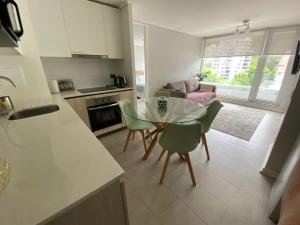 Hermoso Departamento 7 en Concepción con Terraza y Estacionamiento