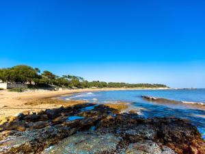 Appartement 5 personnes près plage Nauzan avec terrasse, animaux acceptés - FR-1-494-210