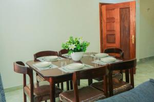 Stylish 3-bed Ensuite Apt in Westlands