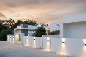 Luca Pool Villa