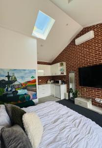 Studio in CBD Bathurst