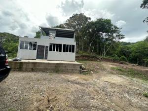 Zona de Camping con casa de campo