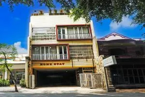 Hotel O Brawijaya Near Universitas Brawijaya Formerly Harmonie Residence - Dau