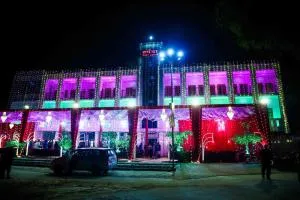 Party Gateway Lucknow - Rāe Bareli