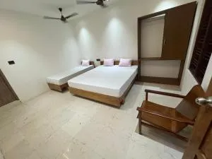 Saj Rest' inn - Irikkūr