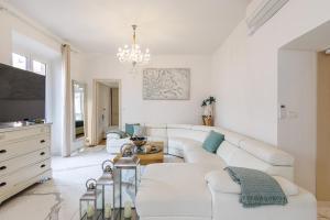SICARDI - Elegant apartment in old town