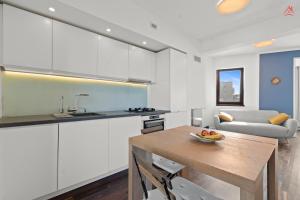 Relax Studio City Center