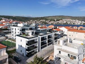 Apartment Summer Breeze Okrug Gornji