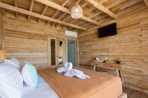 The Dewi Sun Sun Nusa Penida