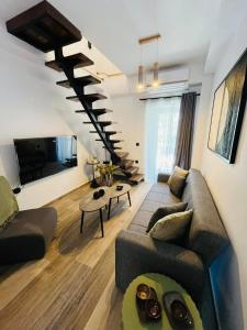 Petite Maisonnette at Garitsa!