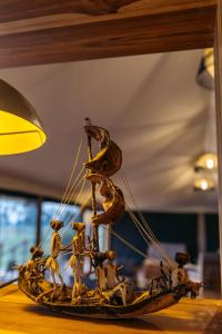 The African Kongoni Serengeti Camp