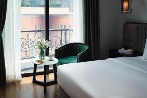22 Land Hotel