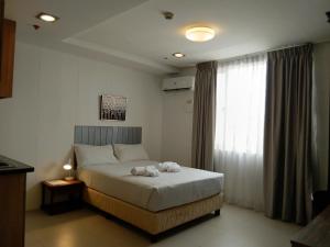 Amina Plaza and Residences