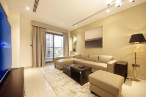 Luxury 2BR Apartment in Downtown near Burj Khalifa