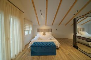 Lake Charming Apartment