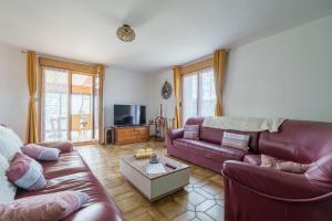 Lintemporel - Grand Jardin avec Piscine