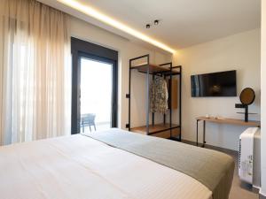 Mossa Concept Villas - heated pool- 200 m from the beach