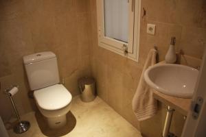 Stunning unobstructed 180 degree sea view apartment with 100 square meters terrace - Costa del Sol - Estepona- Long Term