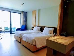 Seaview Cam Ranh Nha Trang near Airporrt